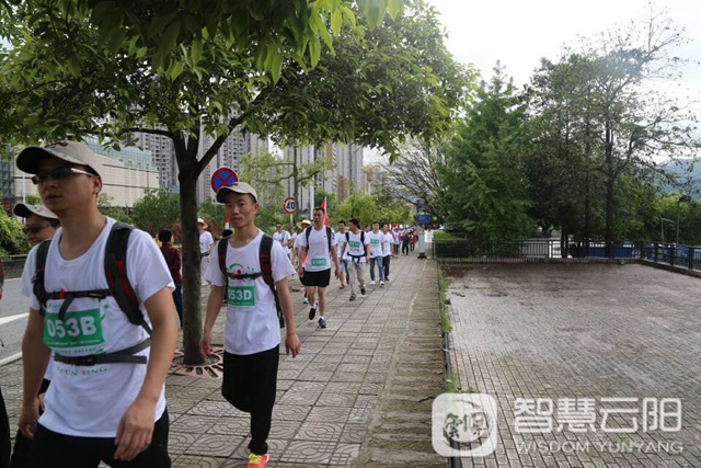 2017云阳县精准扶贫益村行青年公益徒步活动