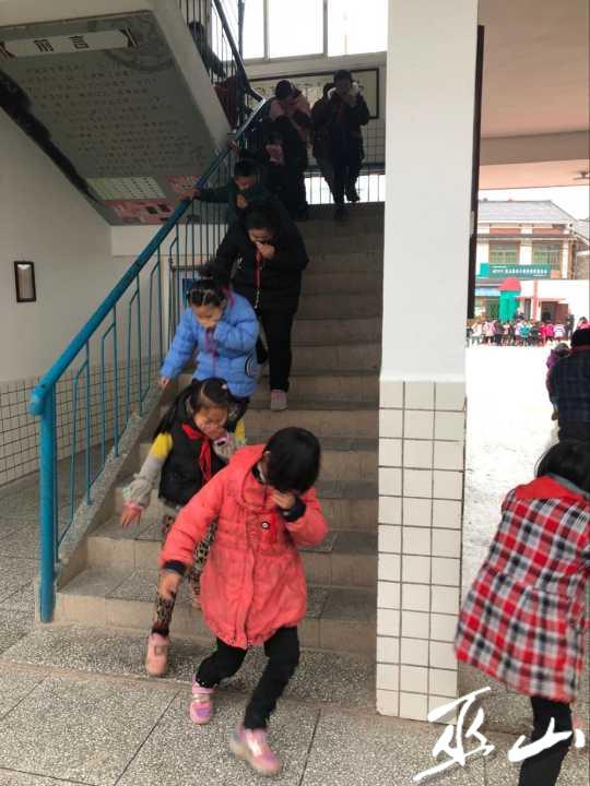 消防演练.jpg